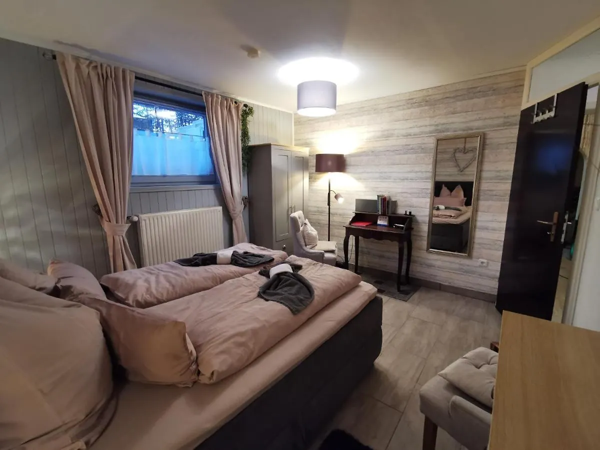 Wohnen Im Ampertal In Grafrath Apartment